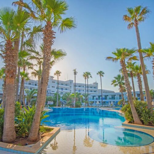 Tsokkos The Dome Beach Hotel & Resort-Sunweb-Vroegboekkorting