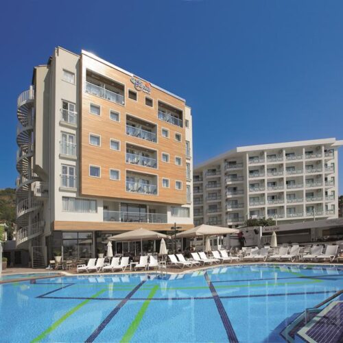Hotel Cettia Beach Resort-Sunweb-Vroegboekkorting