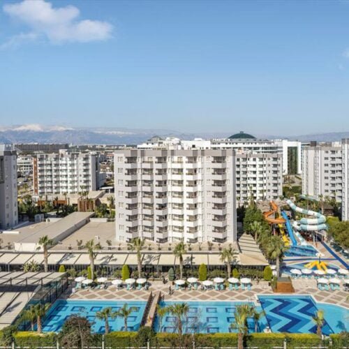 Hotel Ramada Resort Lara-Sunweb-Vroegboekkorting