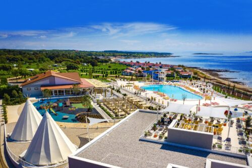 Arena Grand Kažela Campsite-Suncamp-Vroegboekkorting