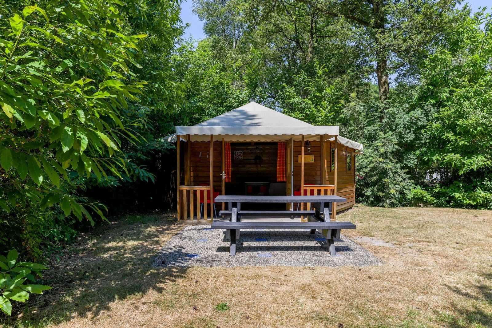 Berenhut 4 personen-de-berenkuil-Vroegboekkorting