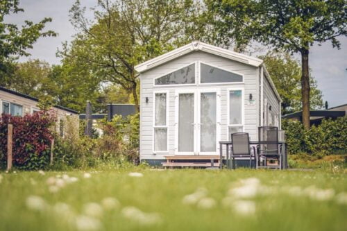 Tinyhouse 'Eekhoorn' | 4 pers.-vakantiepark-ackersate-Vroegboekkorting