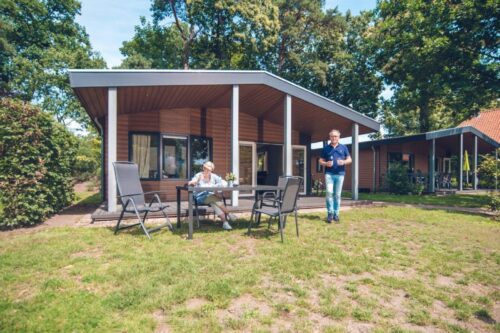 Veranda bungalowchalet | 6 pers.-vakantiepark-ackersate-Vroegboekkorting